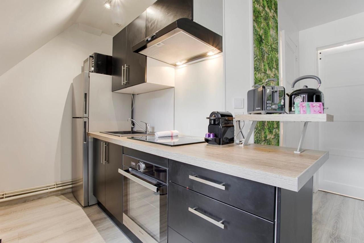 Apartament La Casa Centra Charm At Falaise'S Downtown Falaise  Zewnętrze zdjęcie